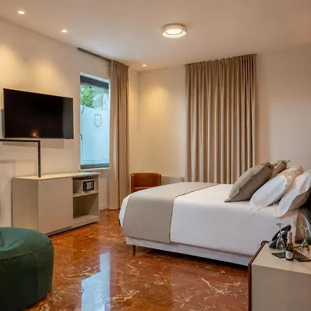 منتجع Relais Flora Berta ماتيليكا