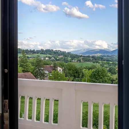 Relais Flora Berta * ماتيليكا